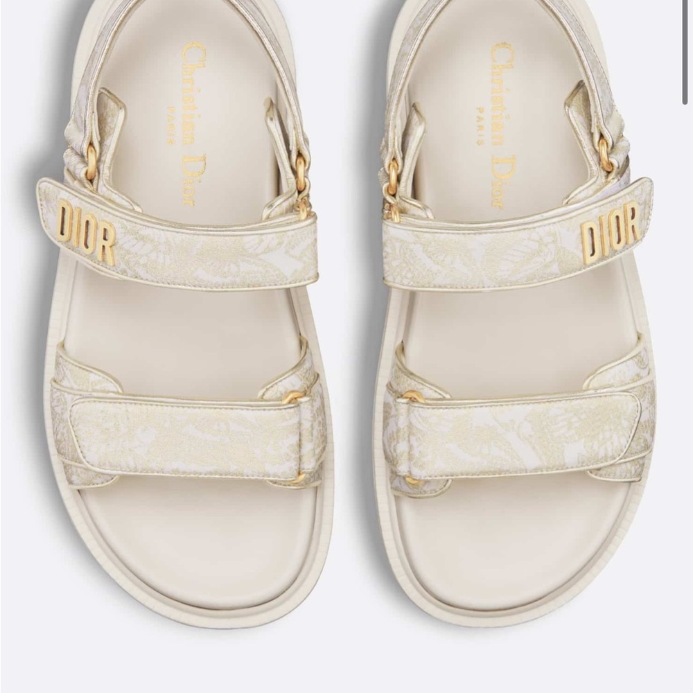 Brand new Dioract Sandal - sold out